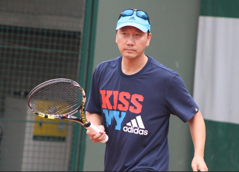 Photo of Michael Chang taken in 2014 by Tennis Buzz from fickr